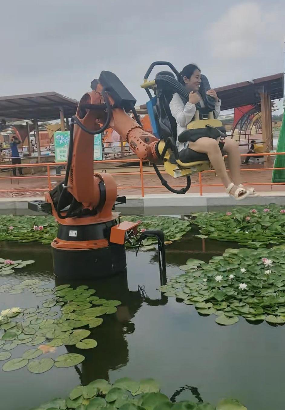 我想说，产能过剩这个问题要辩证角度看待，其实产能从来没有“过剩”一说，要思考的是