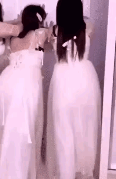 你们就抢一个？过份了哦[大笑][大笑][大笑][大笑]
