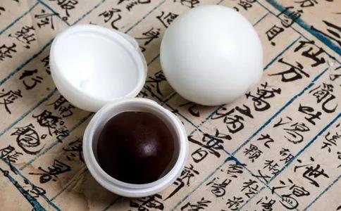 精准用药，健康守护：中医视角下的15大经典药丸解析

在博大精深的中医理论中，药