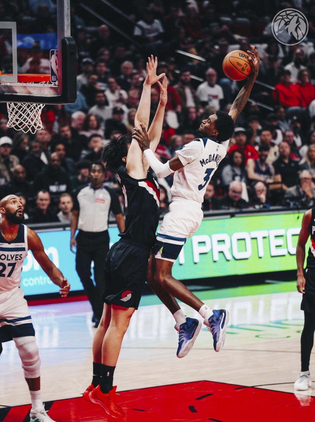 被血帽，被隔扣杨瀚森常规赛首秀欢迎来到NBA了[笑cry] ​​​​