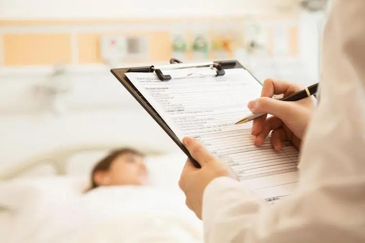 90后宝妈屡被陌生大妈介绍对象很多人收到了保险公司的拒赔通知，第一反应是“不理解