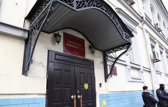 塔斯社：法庭缺席逮捕三名参与谋杀基里洛夫将军的嫌疑人
莫斯科，12月25日。/塔