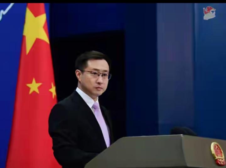 林剑反问日媒：持刀强闯岂容曲解为“交谈”？
 
2026年3月25日，外交部发言