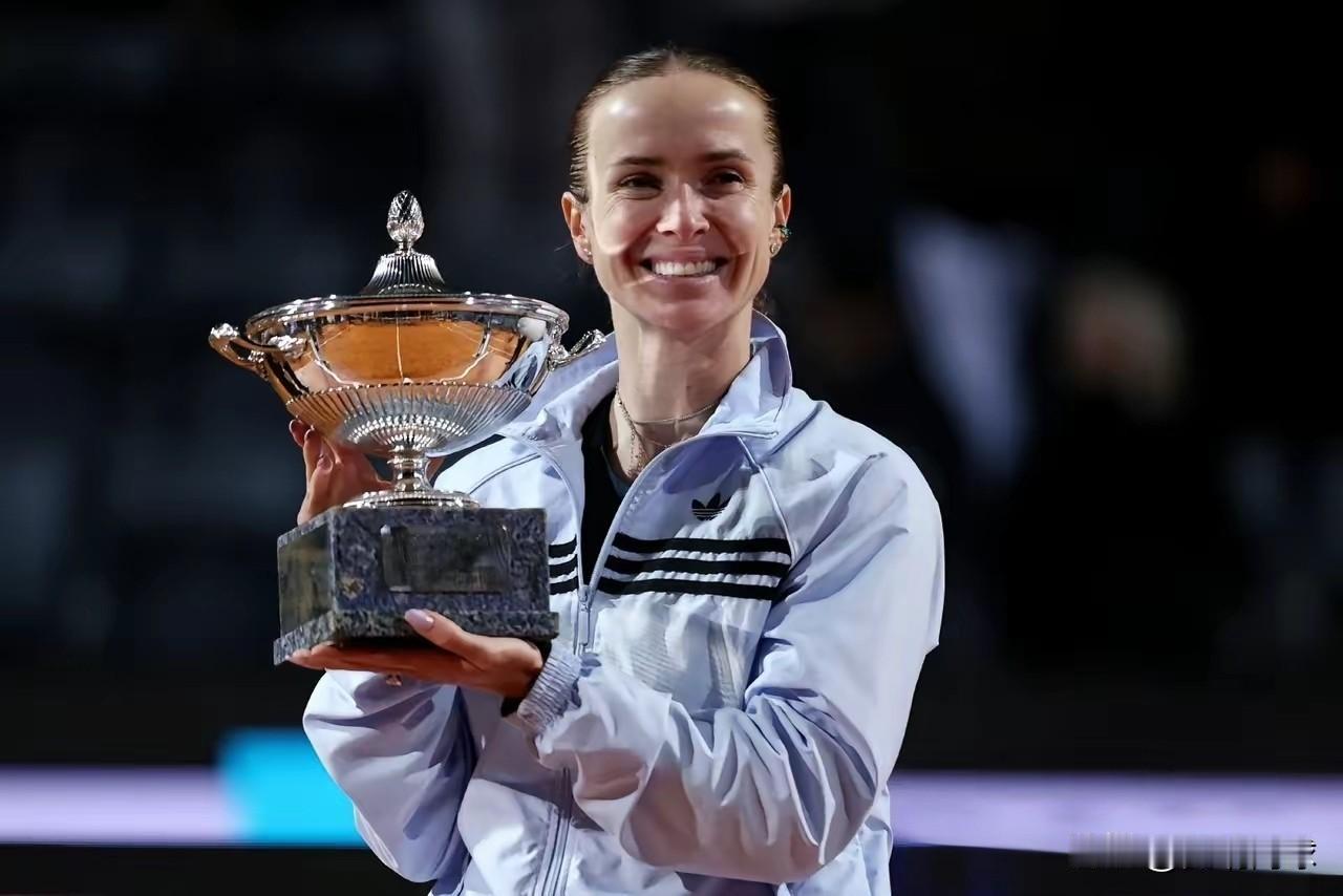♦WTA1000🇮🇹罗马 女单决赛
🇺🇦7斯维托丽娜10以6-4/6³-