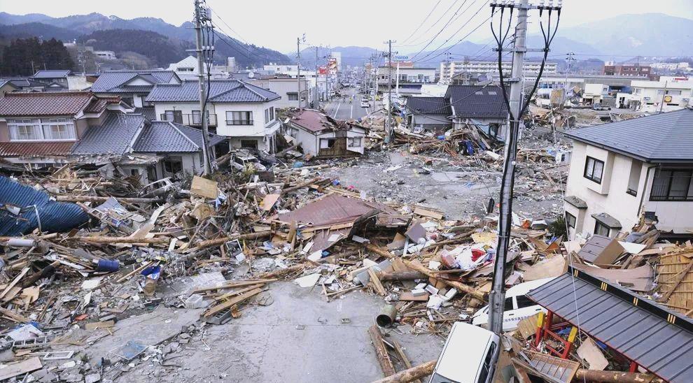 日本又发生大地震！刚撤出200人，身后商场“轰”一声炸了！熊本强震数条命瞬间没了