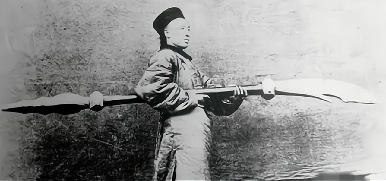 为什么说古代的武状元很厉害？

你以为武状元就是会打架?错了。唐朝武举的终极考试