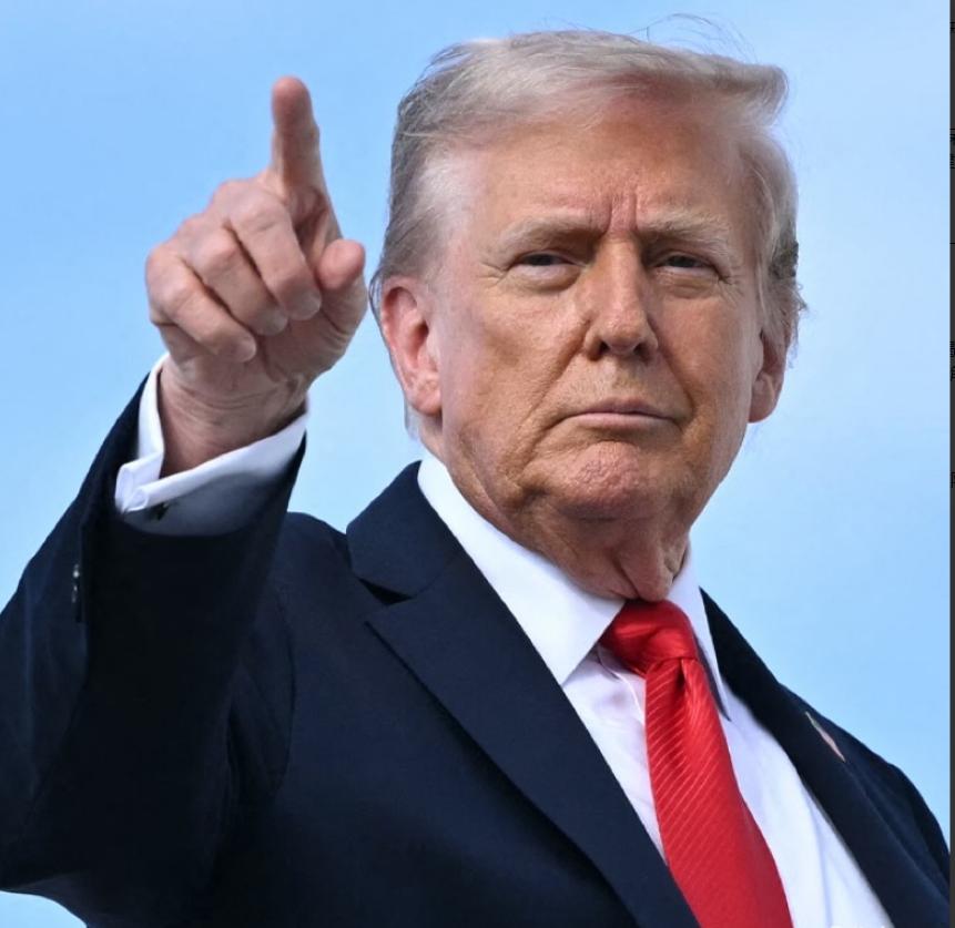 美国总统特朗普又一次在国际水域对一艘据称来自委内瑞拉的船只采取了军事行动，这次他