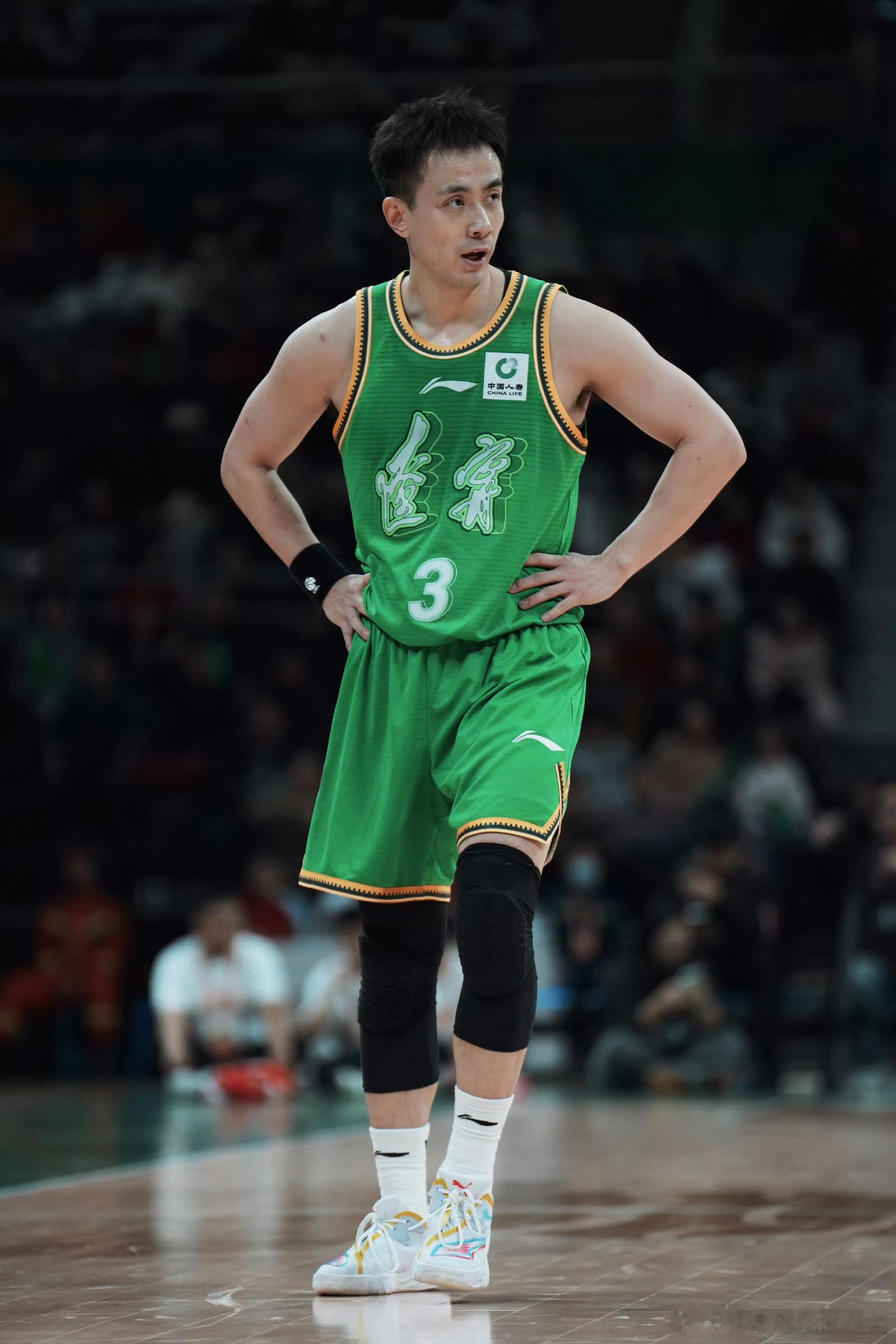 回归首秀24分+7助攻+3篮板我对这数据的理解：辽宁队一天24小时 一周7天 无