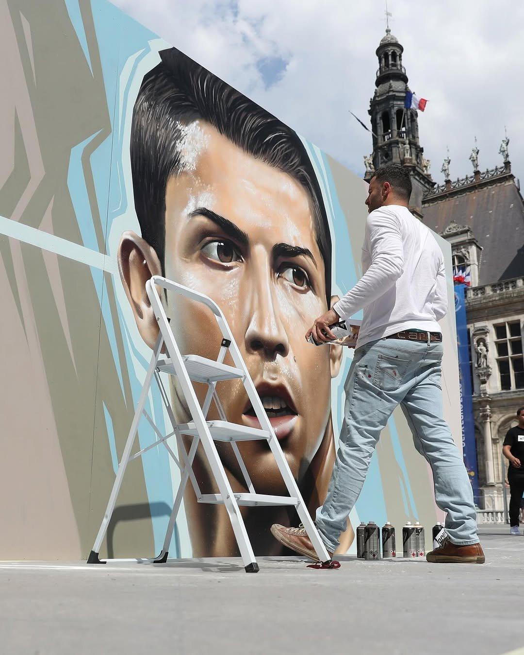 ⚽️🎨 
