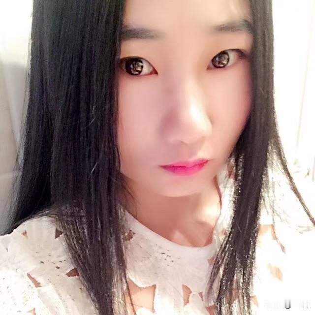 原来“遇见”真的有两个名字，一个叫缘分，一个叫劫数。

如果你不曾出现，我还是原