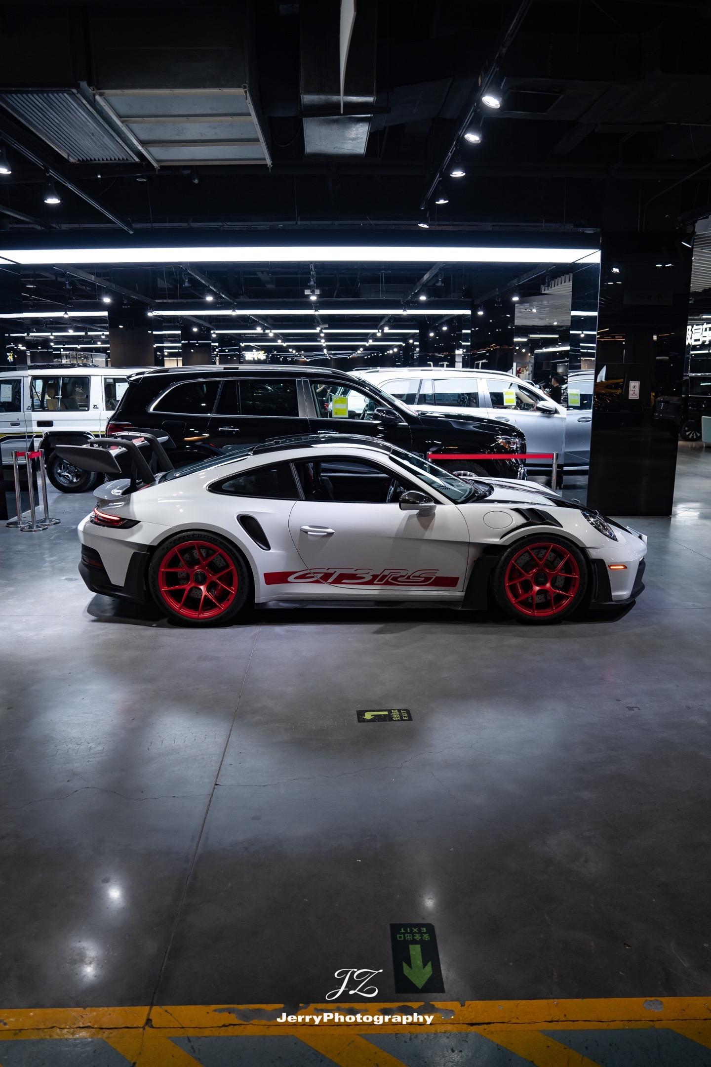 992 GT3RS.白车红轮➕Weissach Package🤩 为...