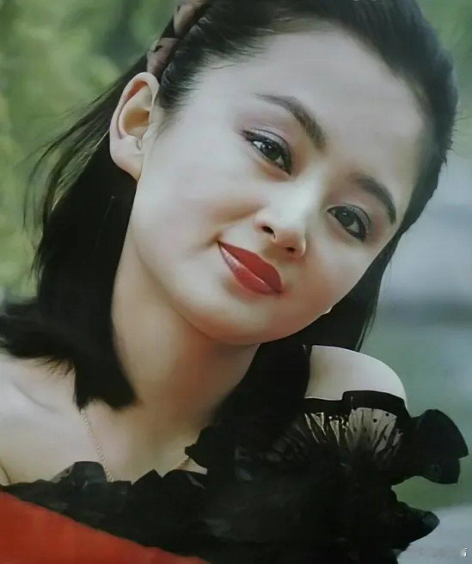 大陆第一美人陈红演紫鹃，确实是美得