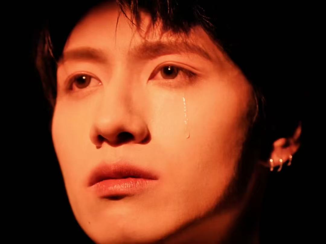 朱志鑫MV哭了朱志鑫落泪镜头 朱志鑫MV哭了，神级镜头 