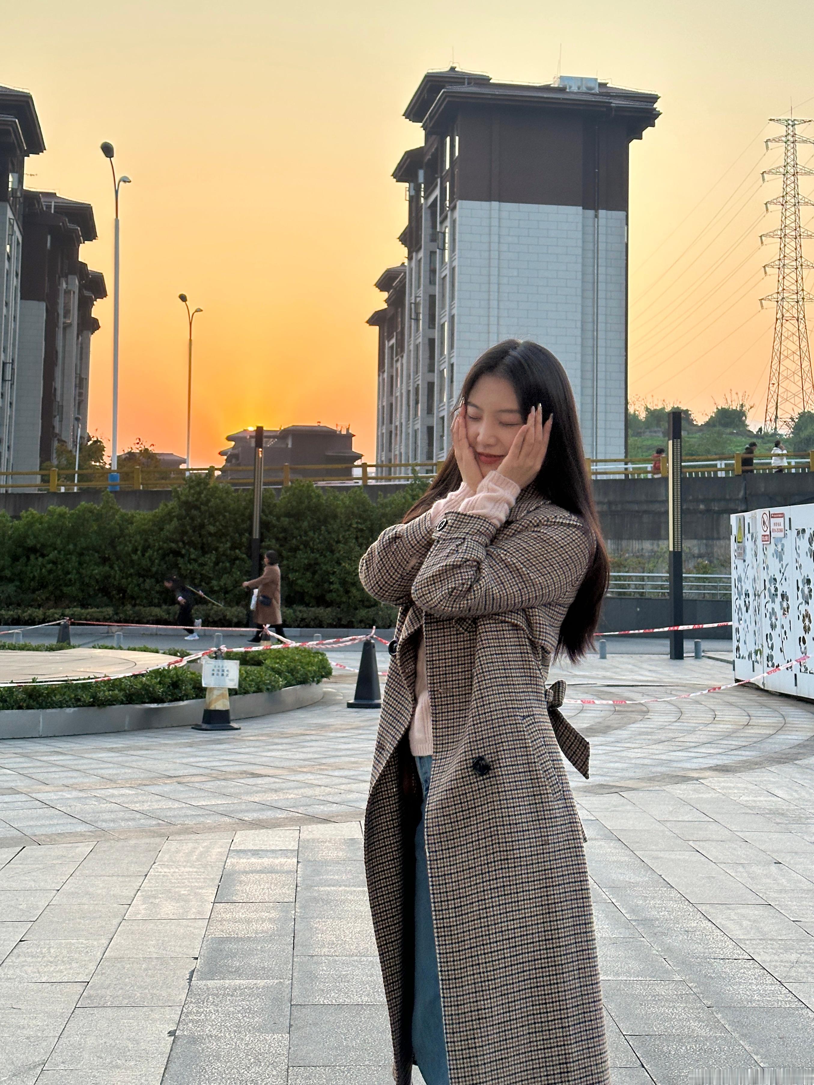 人类需要很多晴天和阳光 