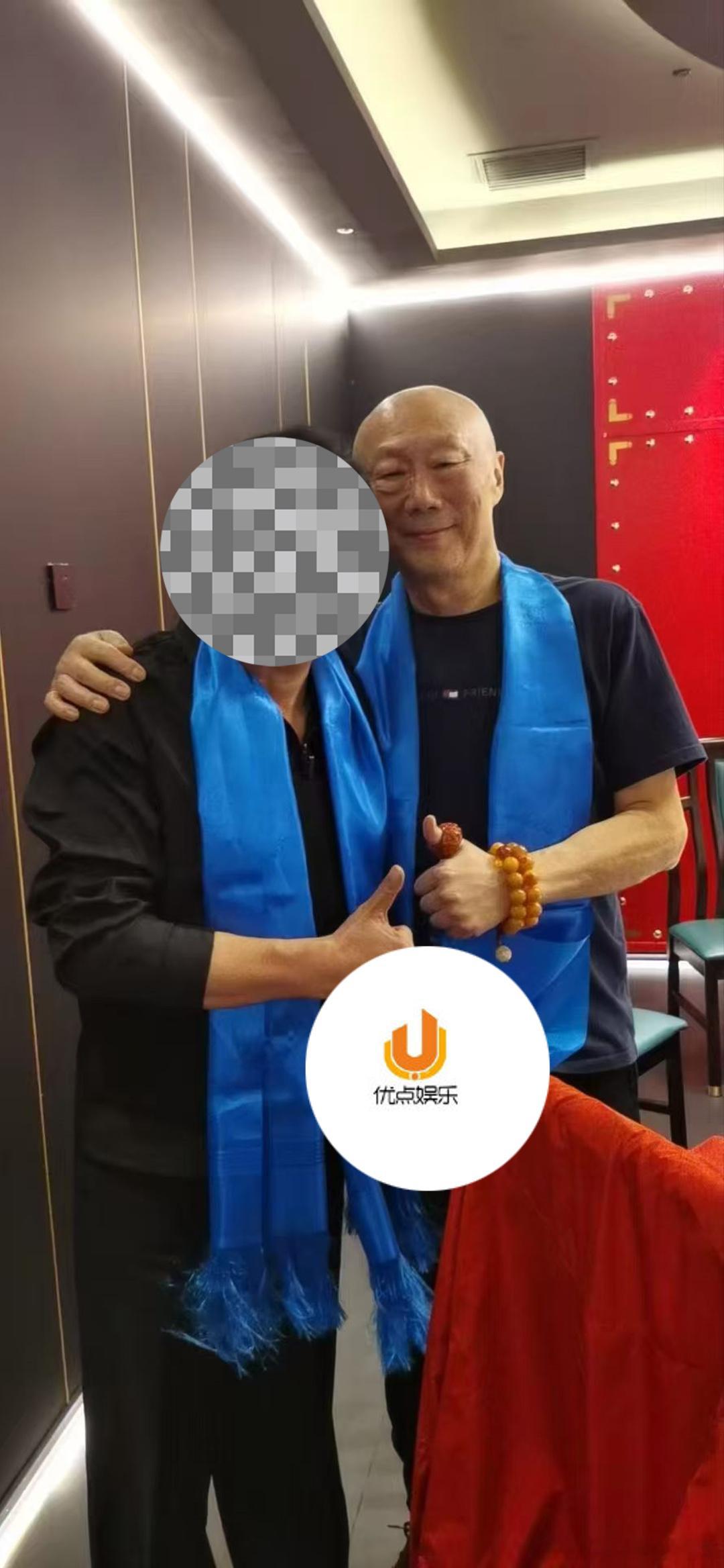 【那英第一任老公曝光，曾因与高峰相恋出轨】前不久那英老公孟桐疑似出轨的新闻闹得沸