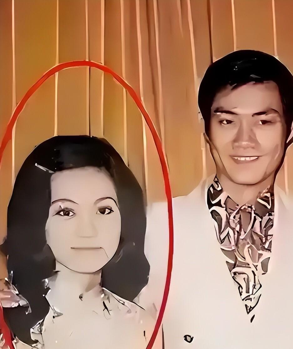郑少秋79岁了。2026年夏天，他正式宣告退休。这条新闻在娱乐版面上占的篇幅不大