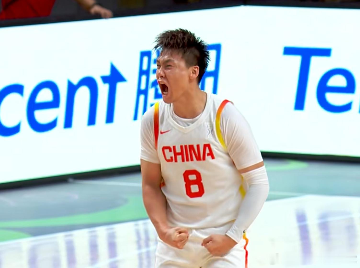 2+3！！！！硬气！！！！！！ ​​​中国队长！ ​​​中国男篮vs新西兰男篮 