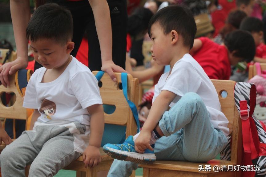 退休园长坦言：不会让自家娃3岁上幼儿园，无关年龄，因为这4点。

这句话一出，立