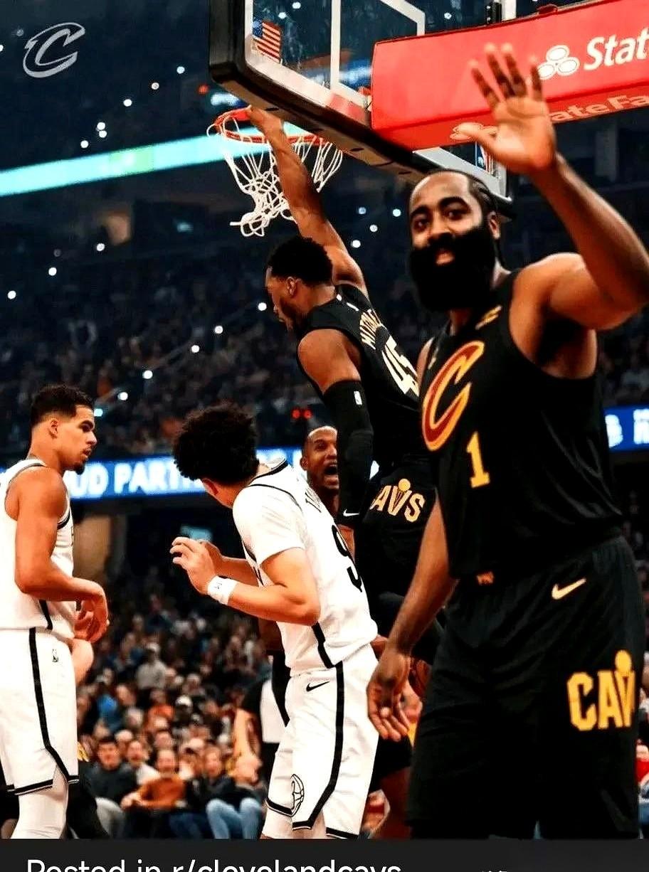 摊牌了，哈登这笔交易是亏是赚，就看接下来这要命的7场球。
这根本不是常规赛，这就