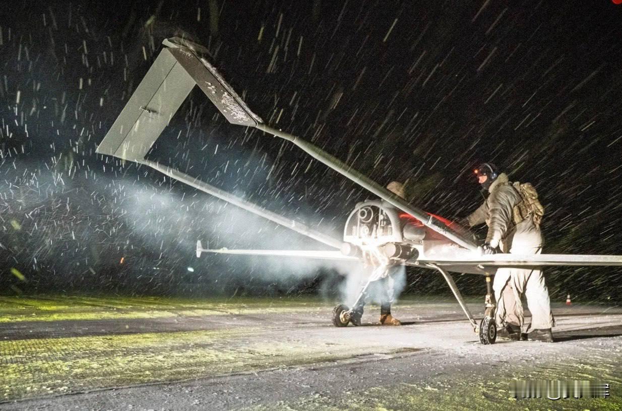 俄罗斯防空部队一夜击落89架无人机
 
俄罗斯国防部通报称，在莫斯科时间12月2
