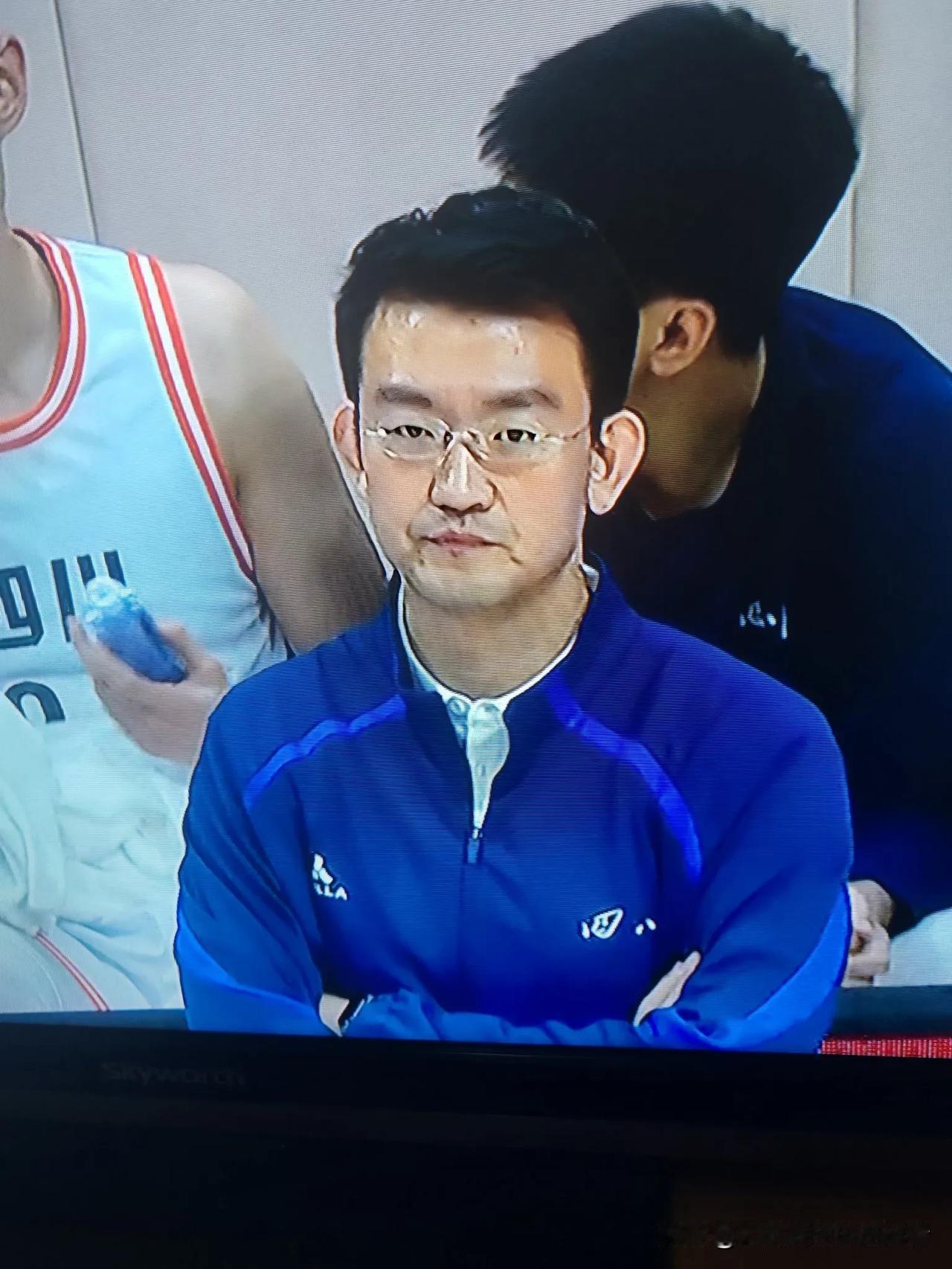 CBA新赛季将于明晚开打，揭幕战由浙江广厦对阵山西汾酒，央视直播将会增添球迷朋友