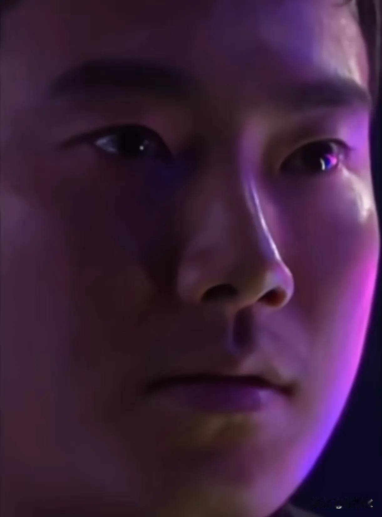 很少见到梁靖崑这样！
看来，上次世界杯雨果拿冠，对国乒的冲击力还是挺高的。
今晚