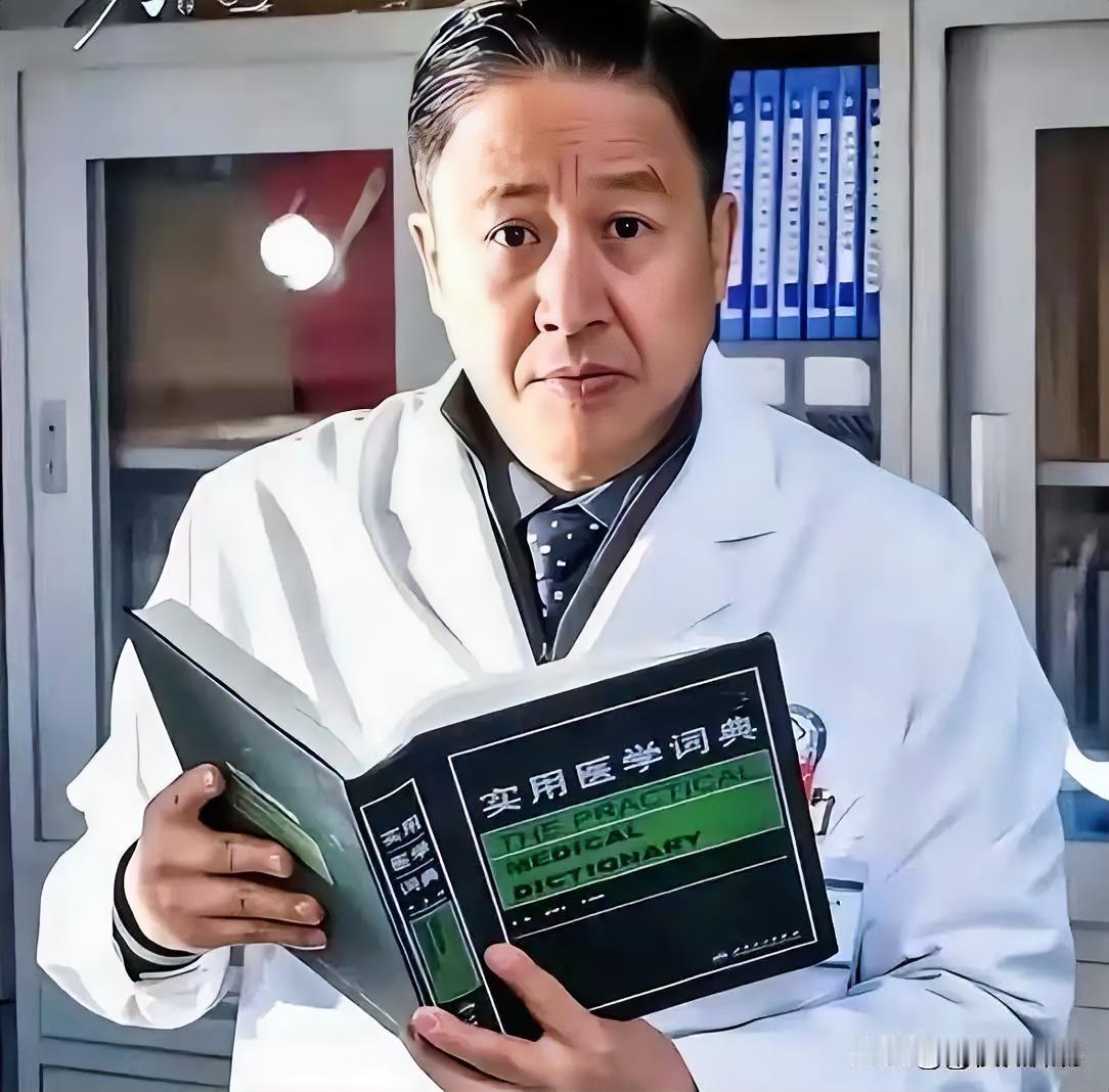 直到看到他今年的排播表，
我才知道为什么57岁的张国强不用愁戏拍。。。

10月
