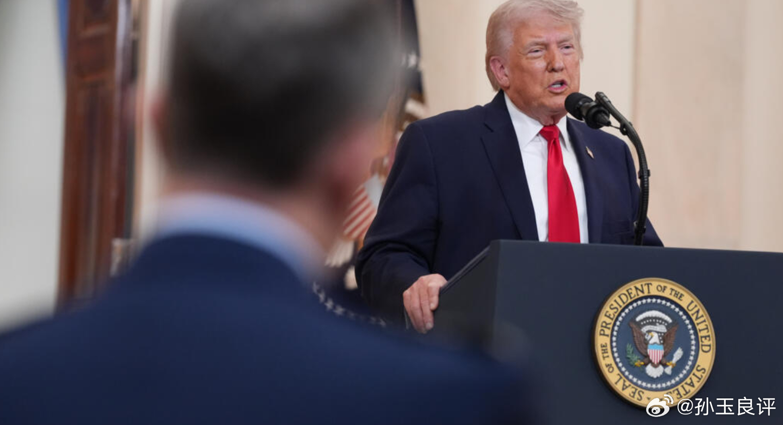 【伊朗总统发公开信质疑为何挨打，孙玉良：我来告诉你“四大理由”】伊朗总统裴泽斯基