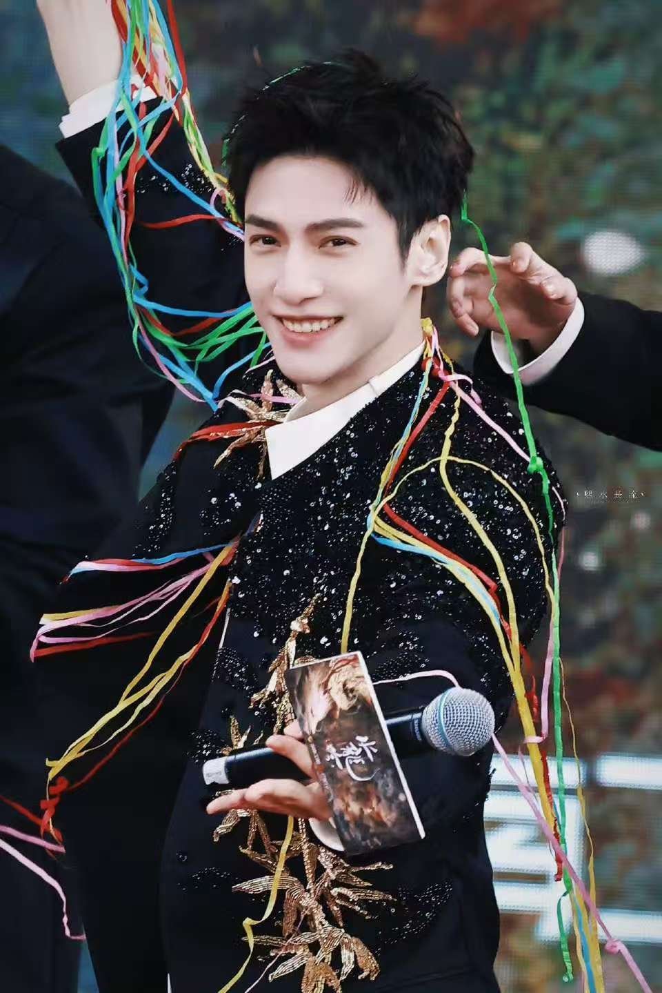 还在吗？罗云熙老婆专用实时 ​​​