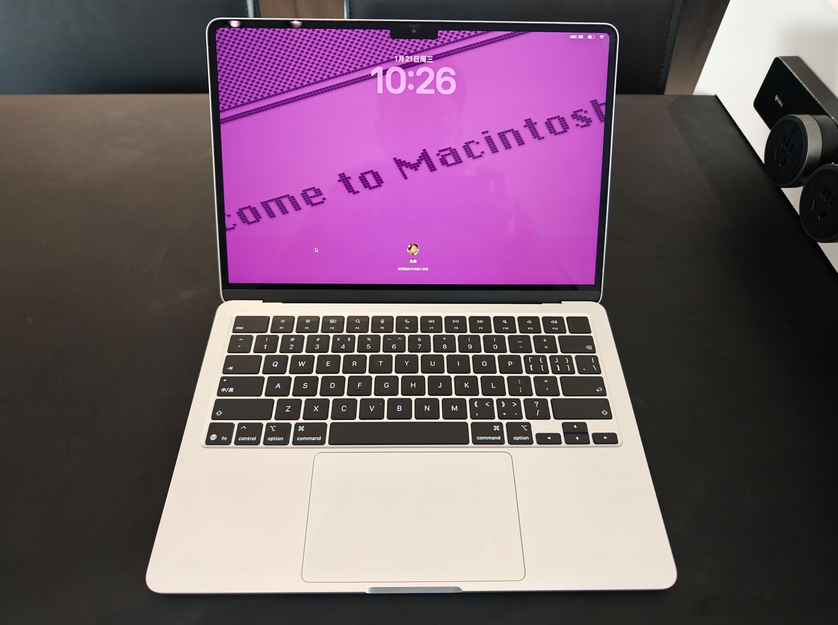 作为轻薄本来说Macbook Air M4这续航能力是真的猛，日常用，多开网页、