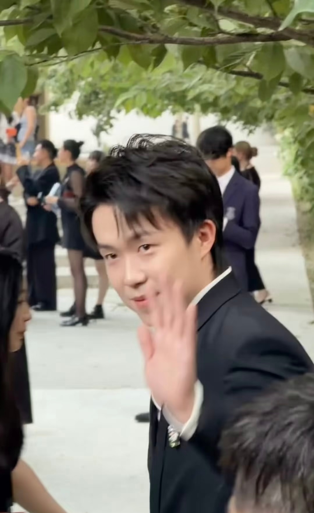 楚钦：拜拜👋🏻 