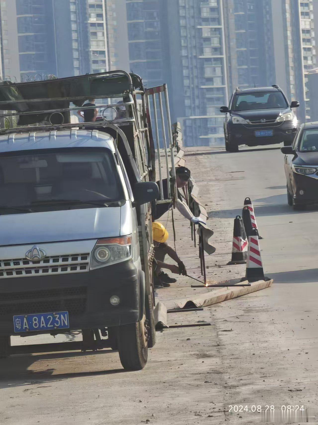 “享界坡”被修理了，袁老师干了件大善事[污] ​​​