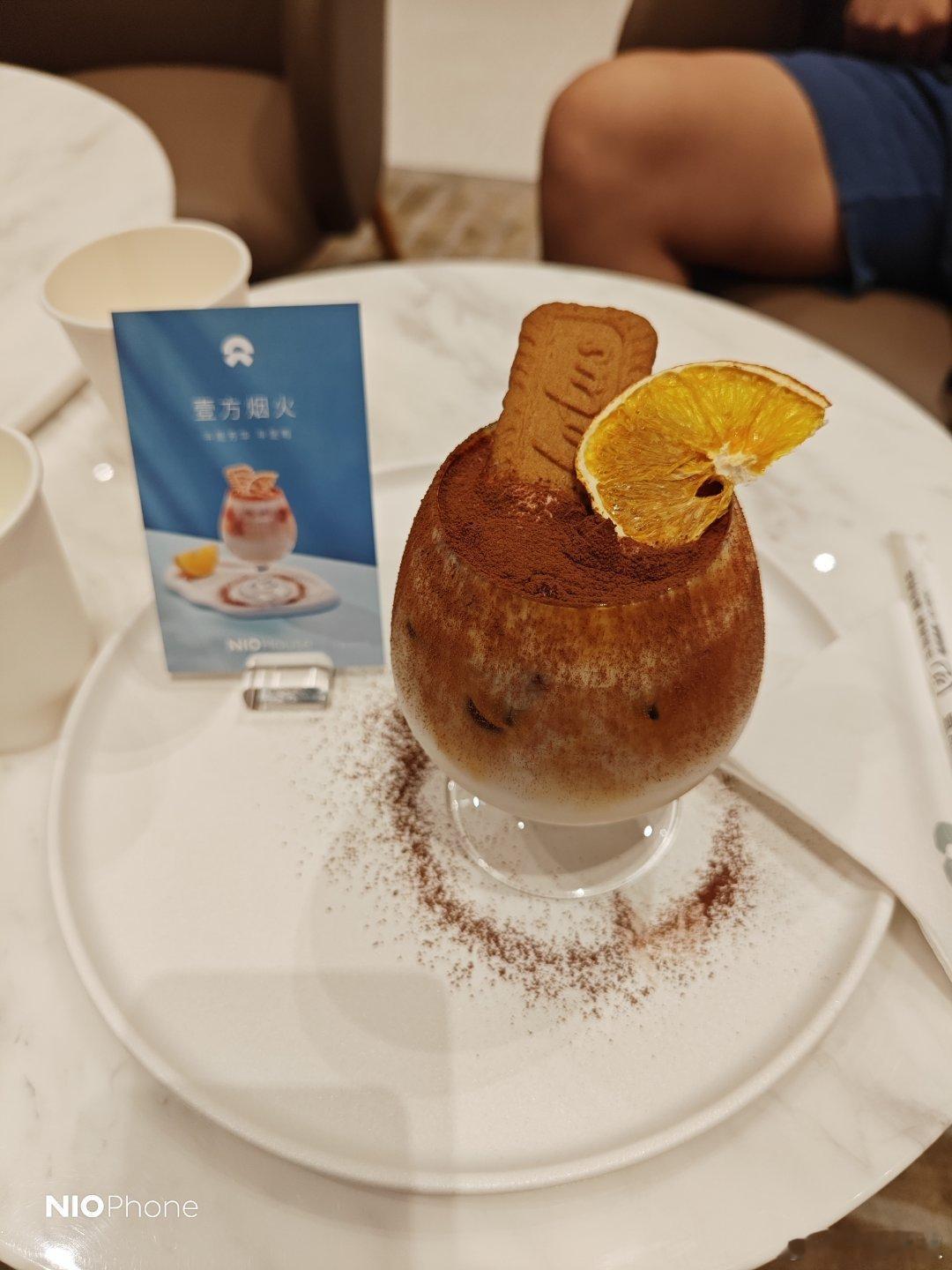 线下分享活动整完了，来搞一杯牛饮先！  ​​​