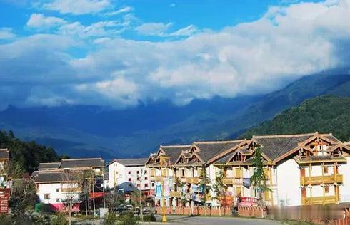 【四川硗碛藏族乡：春天刚刚开始发芽】在炎热的夏季中感受春天的风和日丽。位于夹金山