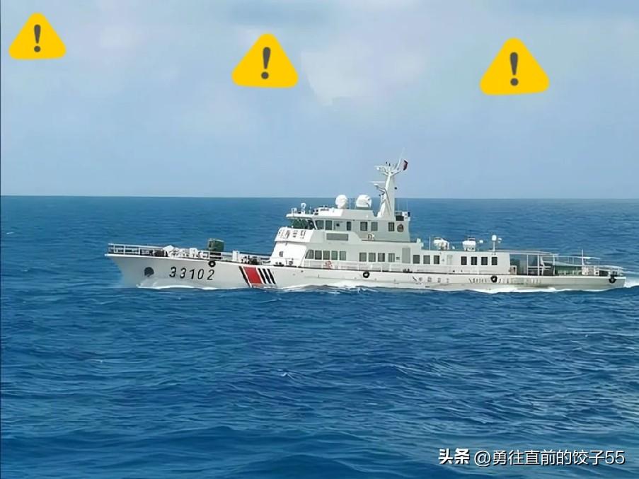 这哪是什么“常态化轮换”，分明是把桌子掀了。

菲方突然撤回全部驻京国防武官，甚