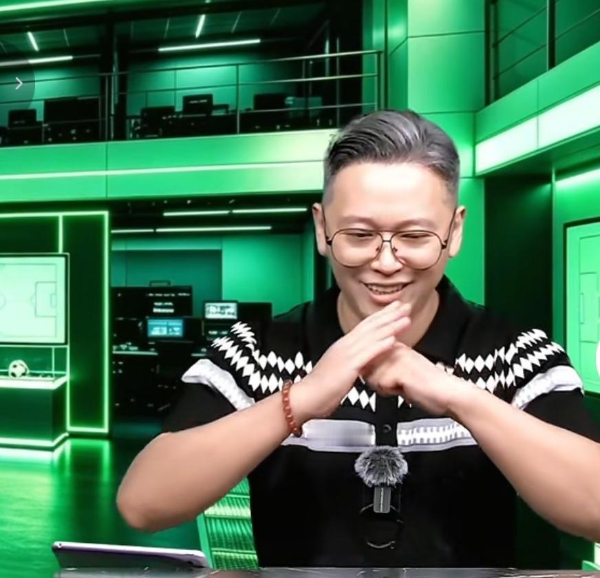 当红名嘴大赞北京国安的拼劲！耶提到海港今天主场输球又丢了亚冠技术分！毕竟输得是越