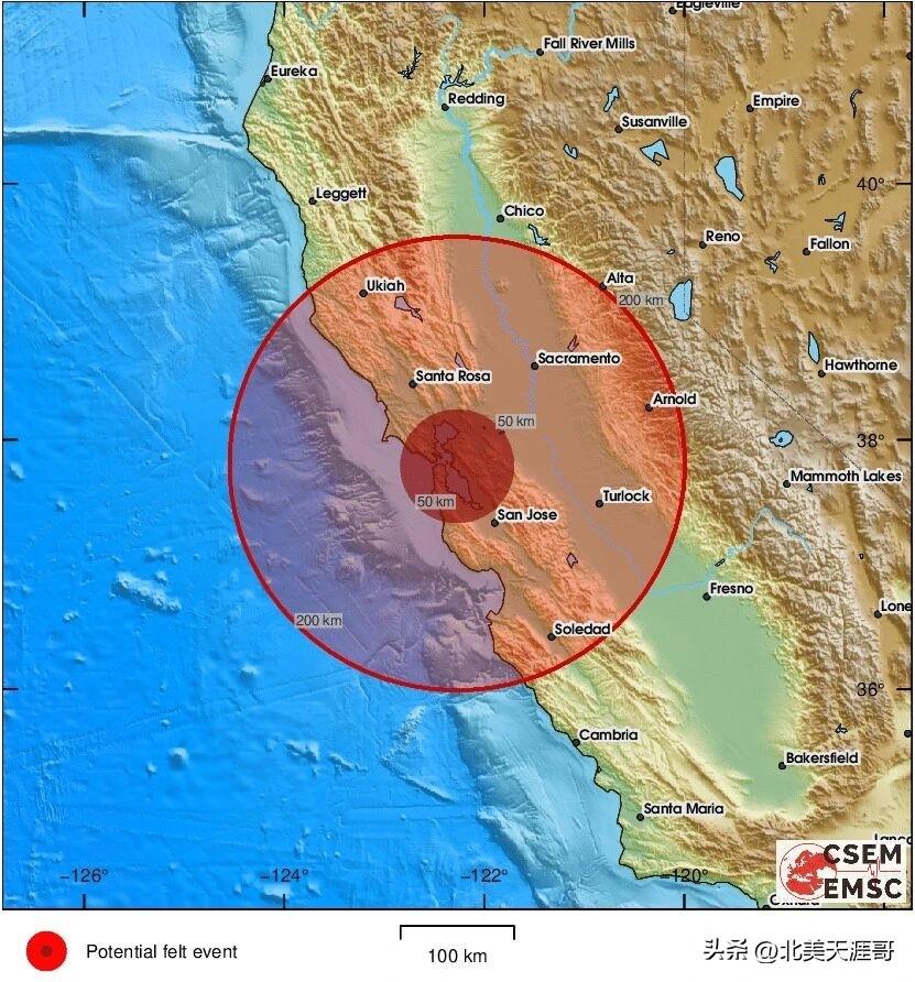旧金山湾区发生地震 居民凌晨大逃亡

     周一（9月22日）凌晨 2 点 