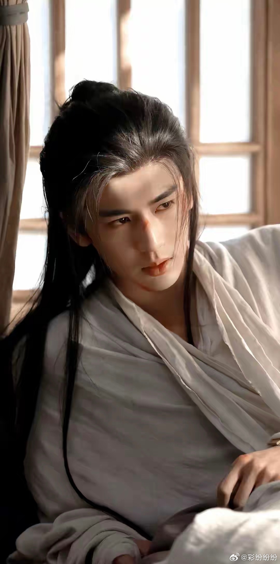 好喜欢张杰的歌，也好喜欢张杰的人，憨憨的，跟他的歌声一声温柔而有质感。 但张杰的