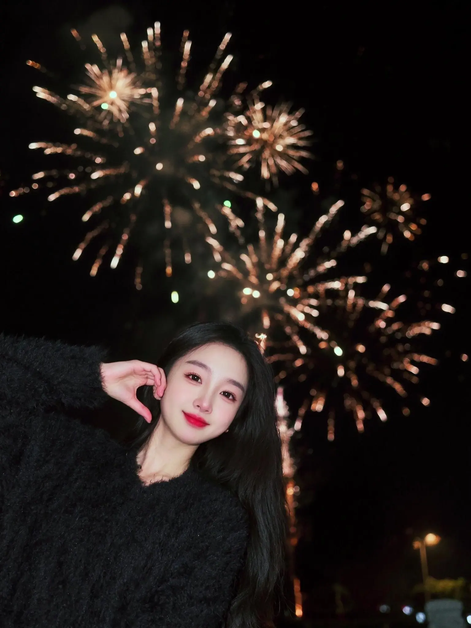 总有山不青，总有月不圆，别忘了你是为自己而活