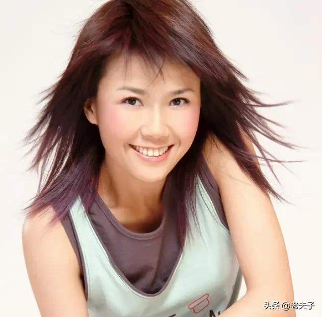 中国音乐史人物之第457位，王蓉（1978.12.4一）生于山西太原。
毕业于中