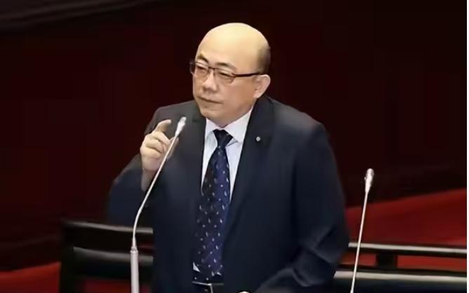 针对高市早苗发出的不当言论，郭正亮正告赖清德与民进党，不要发表支持高市早苗的言论