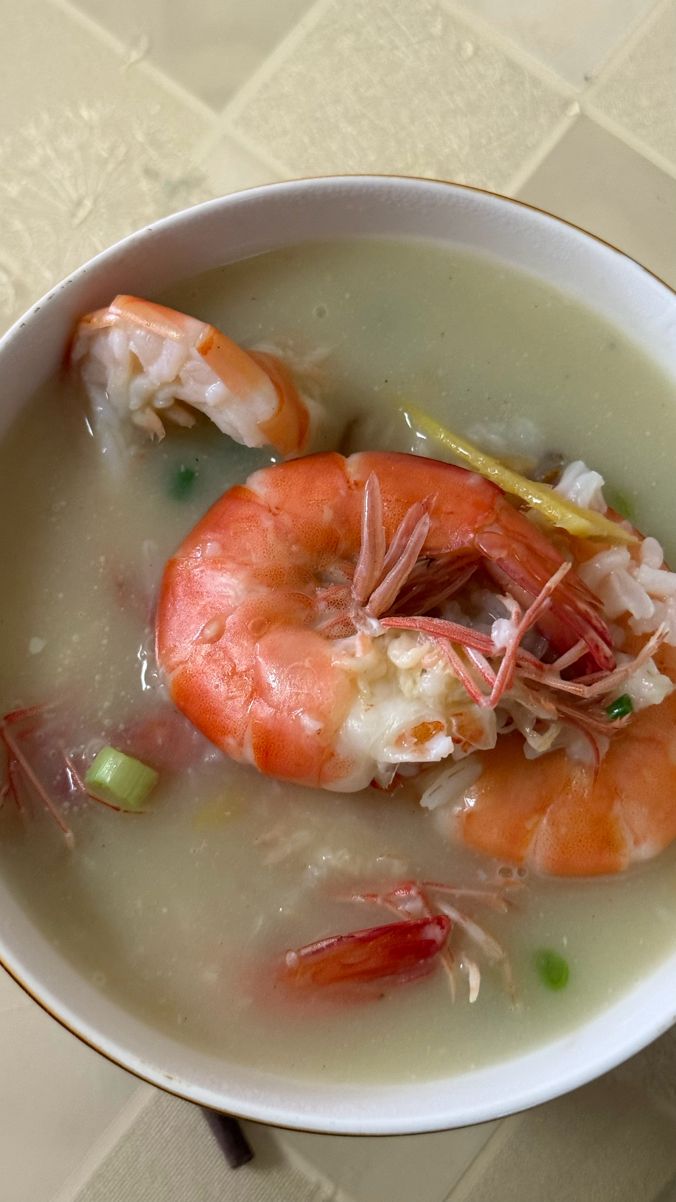 我妈煮的海鲜粥