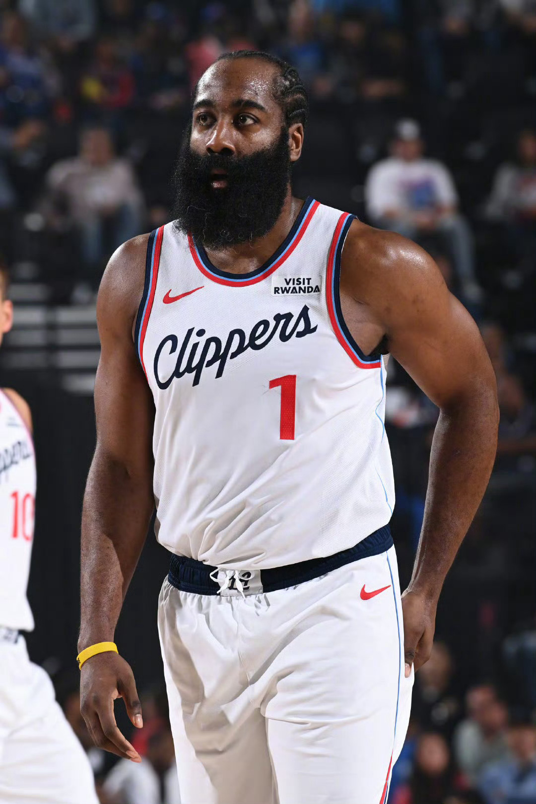 哈登：“说实话，我现在就已觉得成功，至于十年后，谁也说不准，但我的目标就是稳扎稳