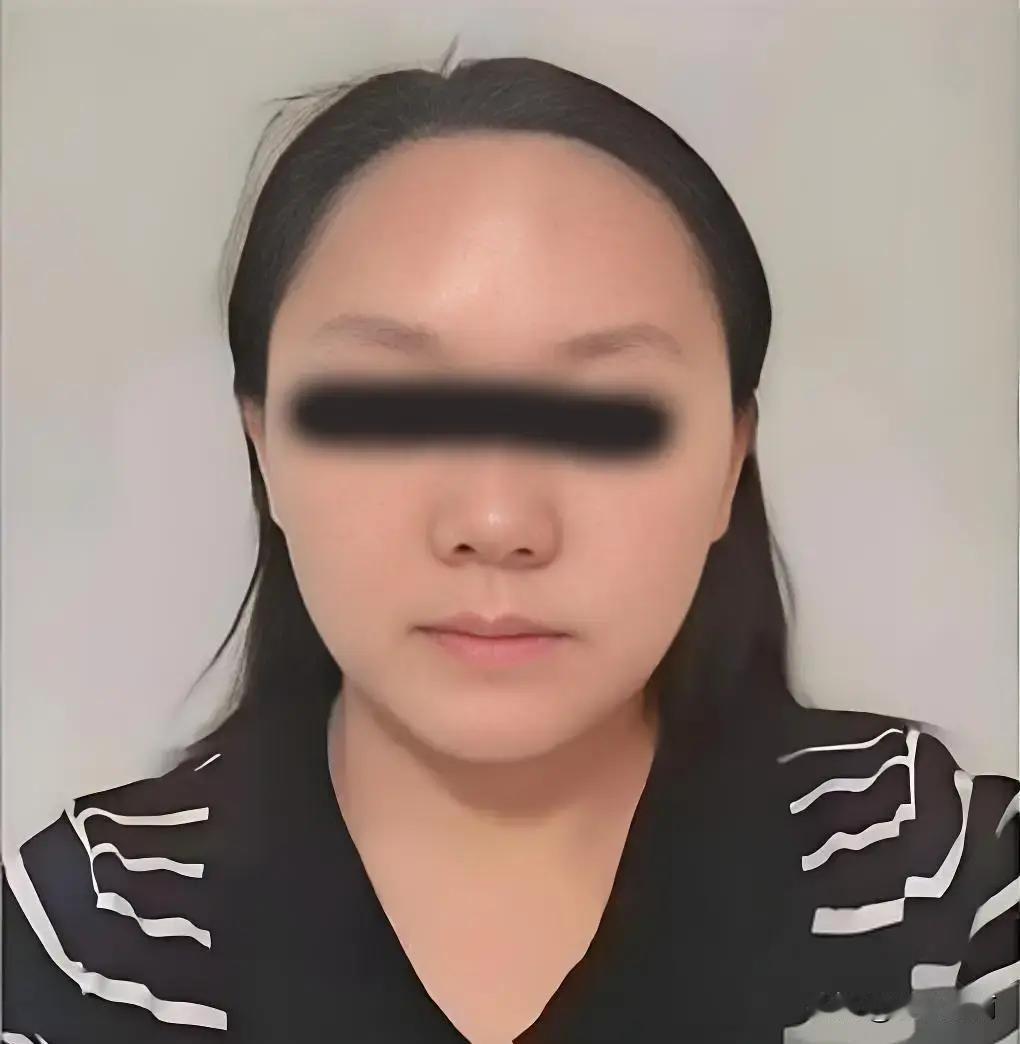 杨红娟，姚安一中思政教研组组长。4月24号发生张永辉老师坠楼事件，4月27号张永