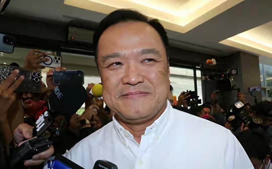 泰柬边境冲突最大受益者阿努廷大获全胜，他信家族仍未赢回信任