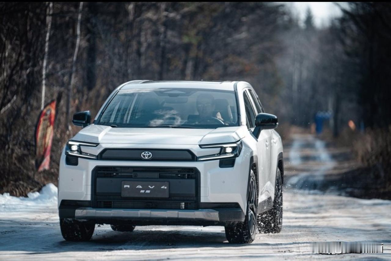 你说气人啵，这就是赤裸裸的现实!
1，丰田：在中国赚了2215亿
2，大众：在中