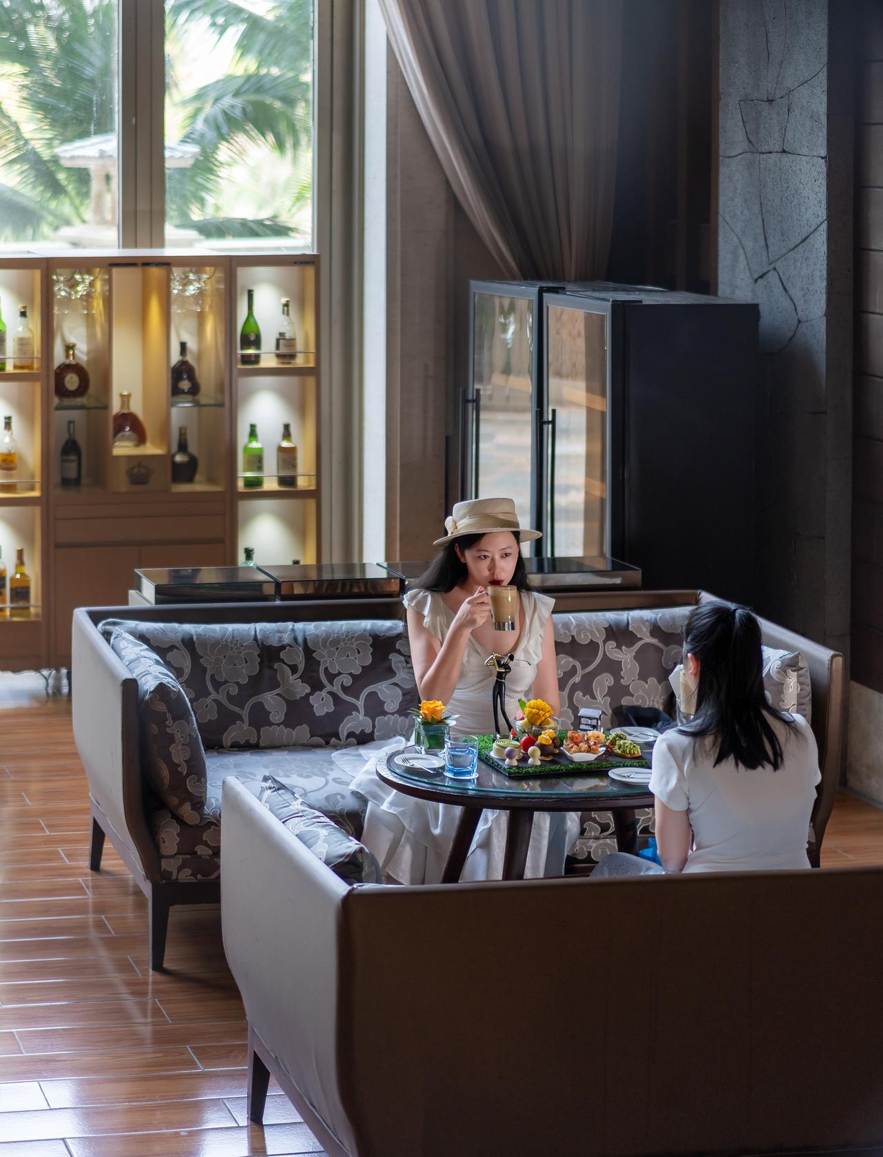 打完高尔夫，再来一份高尔夫下午茶，确实十分惬意。

要说海口酒店现在的下午茶都这