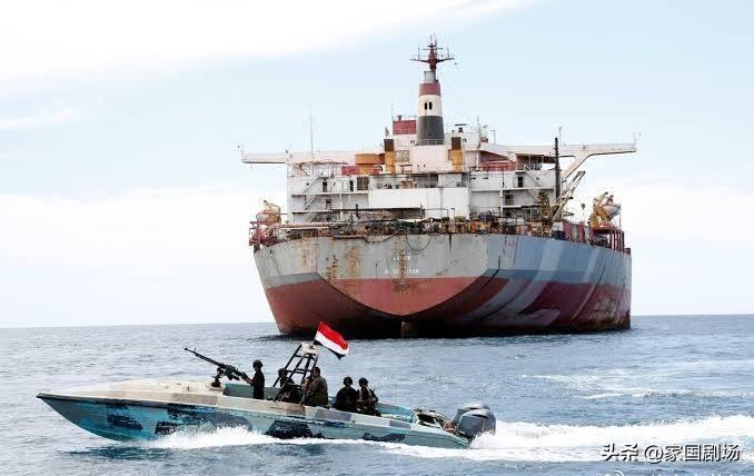 胡赛武装机降作战。

在曼德海峡的丕林岛上，由"安萨尔真主"领导的也门军队实施了