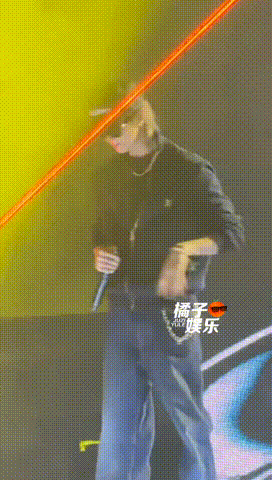 徐明浩扭这几下我能学一个月这组律动真的自带滤镜，徐明浩用最松弛的状态，跳出最惊艳