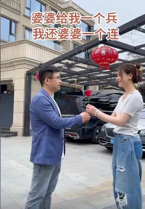 幸福的11口人，34岁的年轻女子，有了9个可爱的孩子，是不是特别令人难以置信！很